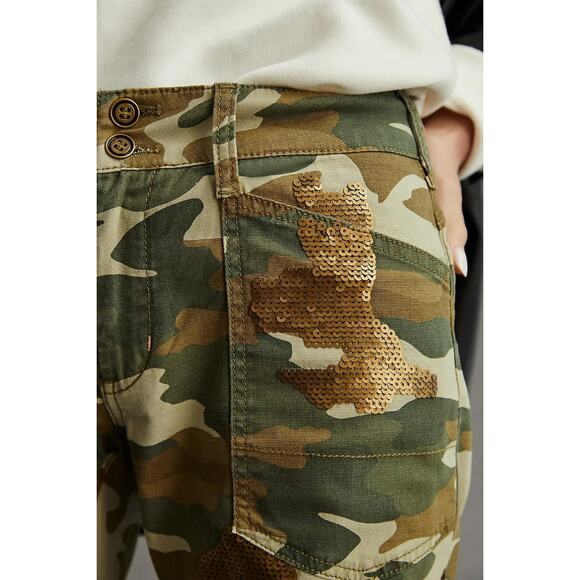 New Anthropologie Pilcro The Wanderer Sequined Low-Rise Pants SIZE 27T - Picture 2 of 6